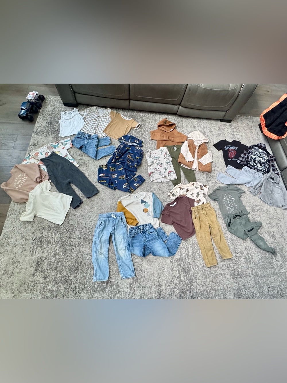 Zara Boys 4T Clothing Lot Denim Corduroy Hoodies Tees Pants
